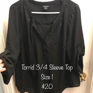 Torrid 3/4 Sleeve chiffon top